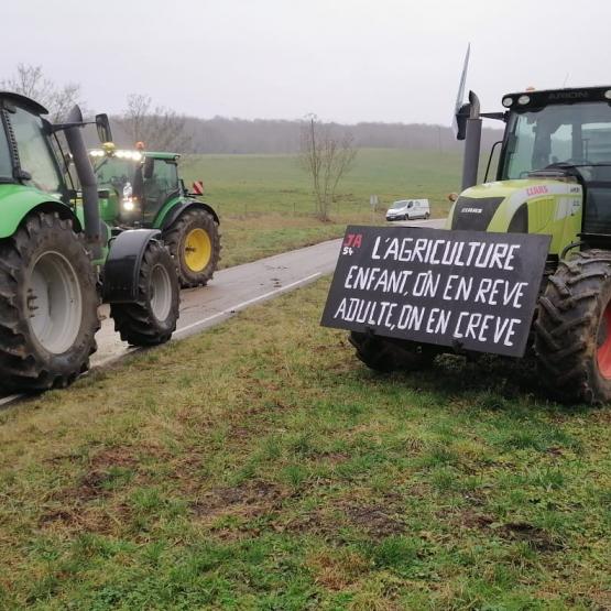 slogan tracteur manifestation