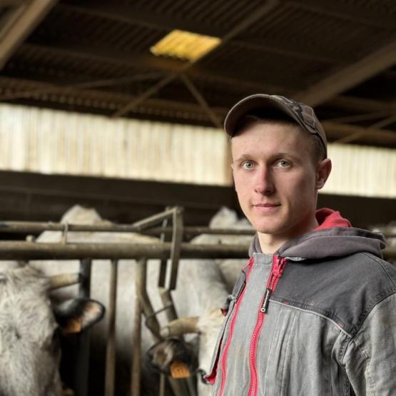 En entreprenant une formation en boucherie, Maé Dupré envisage d’apporter sa touche à l’exploitation familiale.