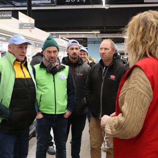 Les agriculteurs de Meurthe-et-Moselle ont engagé des discussions sur les négociations avec les directeurs et directrices de GMS.