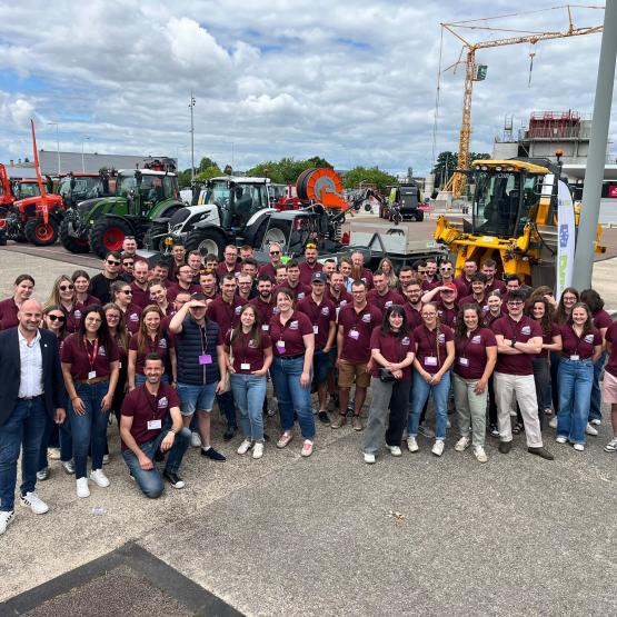 Les Jeunes Agriculteurs du Grand Est présents lors du Congrès réunis. Photo : Antoine CLAVEL