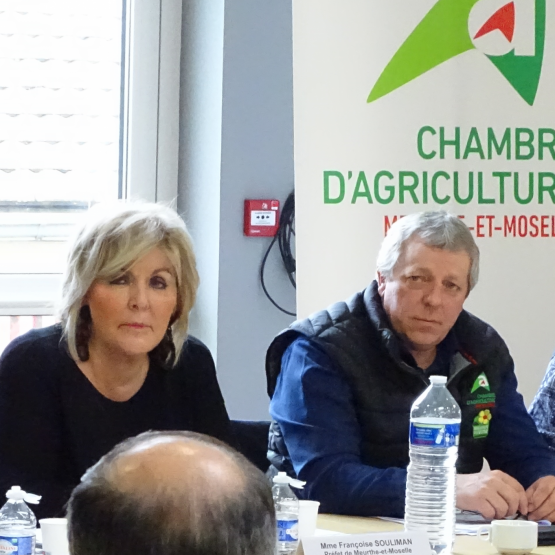 Françoise Souliman, préfète ; Laurent Rouyer, président Chambre d’agriculture et Béatrice Moreau, vice-présidente Région Grand Est. Photo : JL.Masson