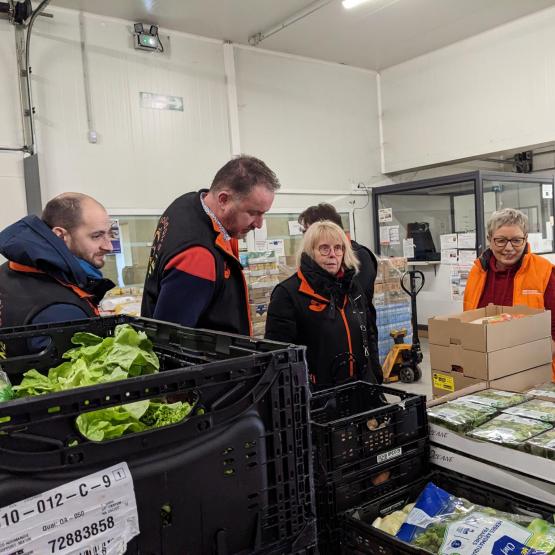 Les ambassadeurs Solaal ont visité la Banque alimentaire de Vandoeuvre-lès-Nancy, qui compte une plateforme logistique de 2300 m². Photo : A.Legendre