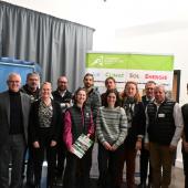 La journée a permis de réunir plus d’une dizaine d’intervenants autour de deux tables rondes autant sur les enjeux et les défis climatiques que la traduction des politiques en pratique.