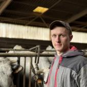 En entreprenant une formation en boucherie, Maé Dupré envisage d’apporter sa touche à l’exploitation familiale.