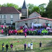 L’exploitation de la famille Tétard, à Barchain, a accueilli près de 200 personnes à l’occasion du challenge inter-lycées de l’Apal’. Photo APAL