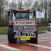 A compter du 18 novembre, les agriculteurs sont invités à manifester devant les préfectures et les ronds-points, avenues et pont « de l’Europe ».  Photo : JL.Masson