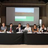 De g. à d. : Florian Segault (3e vice-président), Nicolas Petitjean (2eVP), Nizar Azouz (sous-préfet de Toul), Jeremy Jenneson (président CDA54), Richard Cherrier (directeur), Laure Genin (1èreVP), Barbara Thirion (conseillère dép.), Vincent Barad (4eVP).