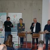 De g. à d. : Fabien Crémel, chargé de la commercialisation des produits Cloé, Anne-Laure Vabre, responsable filières du groupe Bigard, Dominique Guineheux, responsable des achats du groupe Bigard, et Xavier Lerond d’Interbev Grand Est. Photo DL.