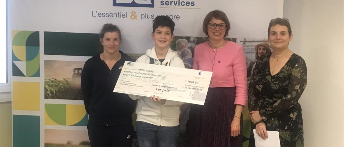 Le premier prix a été attribué au projet « En avant la nature » des jeunes de Vézelise. Photo MSA.