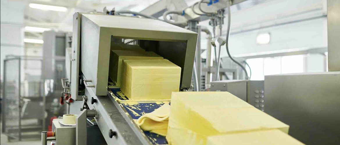 Production de beurre. © Photo DR iStock