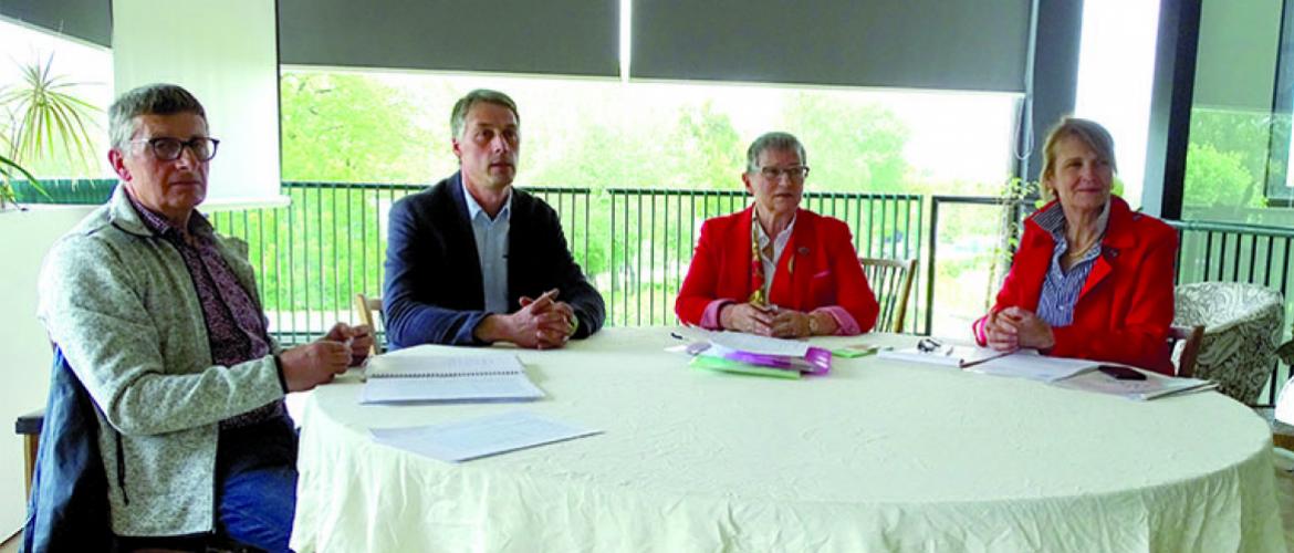 Jean-Luc Renaudin, trésorier SDPPR, Nicolas Petitjean, secrétaire adjoint de la Chambre d’agriculture, Jacqueline Panis, présidente et Evelyne André, secrétaire SDPPR. Photo : JL.Masson