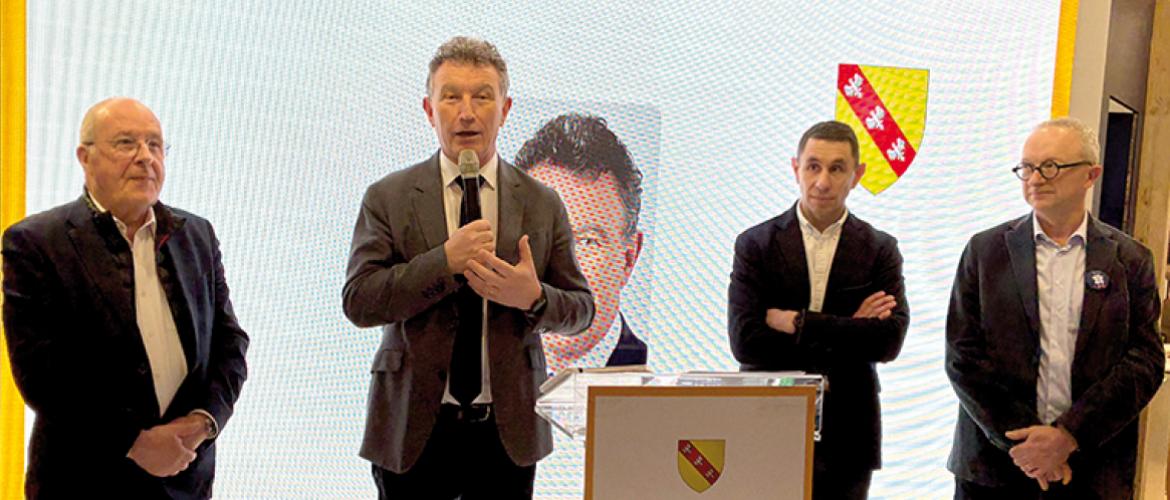 C’est sous la houlette du président de la Région Grand Est, Franck Leroy, que les acteurs d’Agria ont lancé la nouvelle marque “Savourez la Lorraine“. Photo Pierre Divoux
