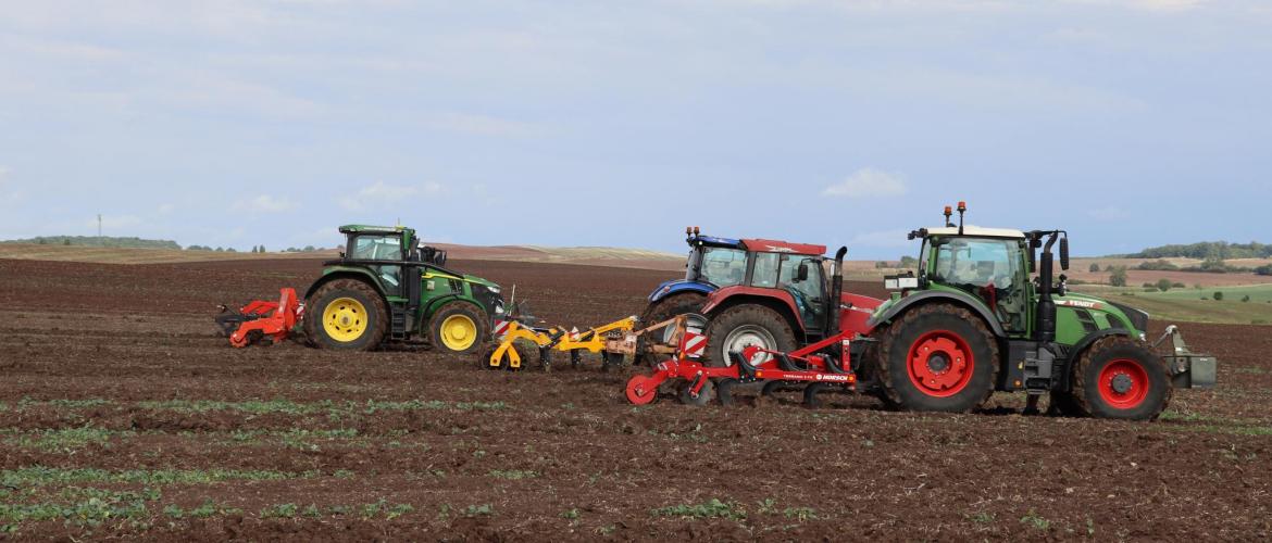 La journée technique a permis de faire le point entre phénomènes de modes et avancées techniques,  en comparant des nouveaux et anciens outils. (Crédit photo : Justine JORIS)