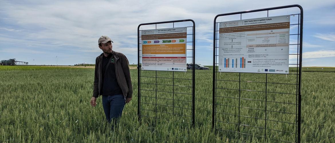 François Xavier Schott, agronome et chef de service à la Crage, a expliqué les stratégies de fertilisation sur le système conduit sans produits phytosanitaires. Photo : Agathe Legendre