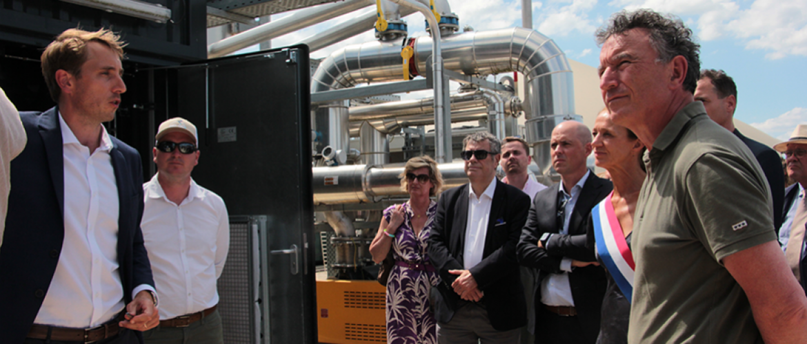 Le CO2 est désormais valorisé à 100% et fléché dans l’industrie agroalimentaire. Le site de Bar-sur-Seine produit chaque jour depuis mai, dix tonnes de dioxyde de carbone à l’état liquide. (PHOTO : EMELINE DURAND)