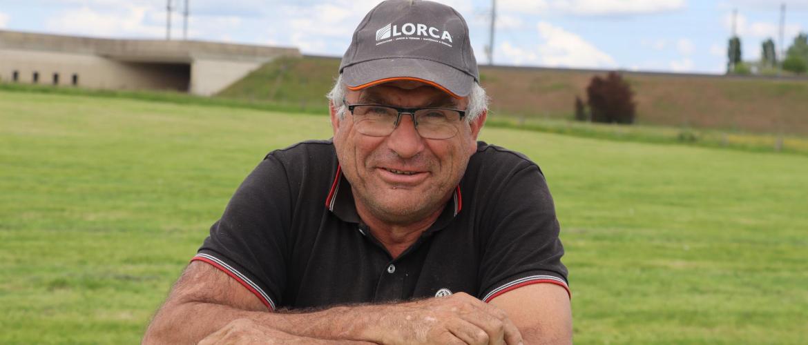 François Lespagnol : agriculteur, éleveur et producteur de semences en Moselle à la ferme de La Croix Lorette.