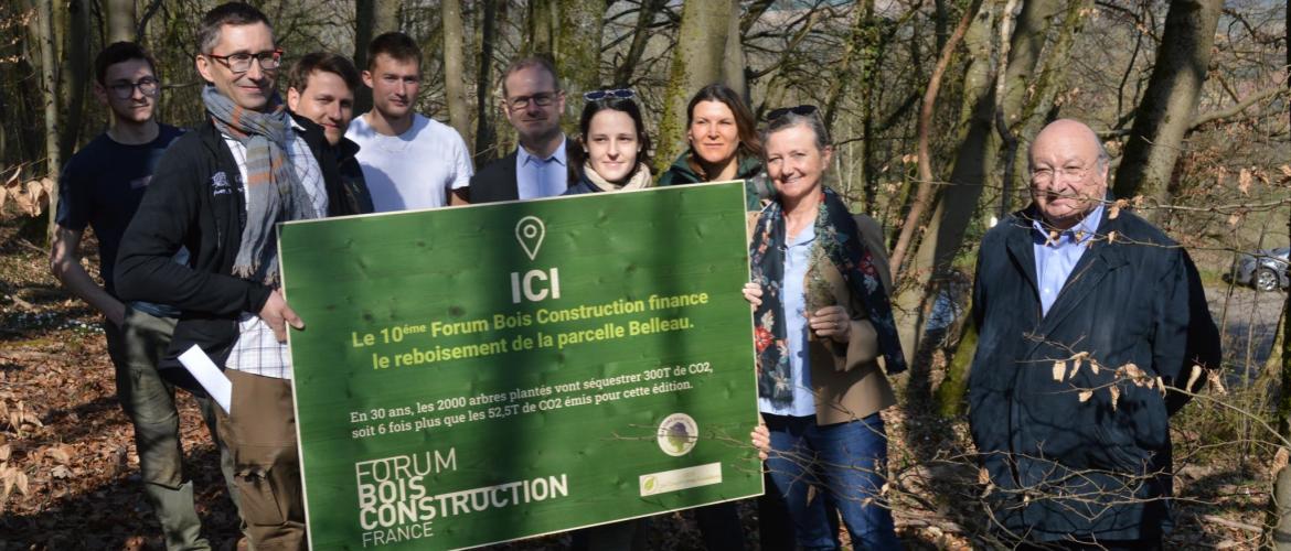 La plantation officielle à Belleau (54), le 24 mars. Photo : H.Flamant