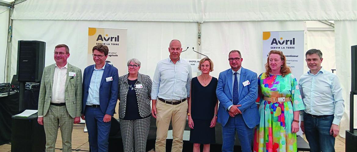 Le président d’Avril, Arnaud Rousseau, élus locaux et acteurs agricoles se sont réunis lors de l’inauguration du site de Baleycourt. Photo : K.GUERIN